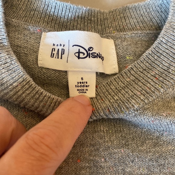 Gap size 5 sweater bundle. Two sweaters Minnie Mouse and polka dot. - Picture 3 of 9